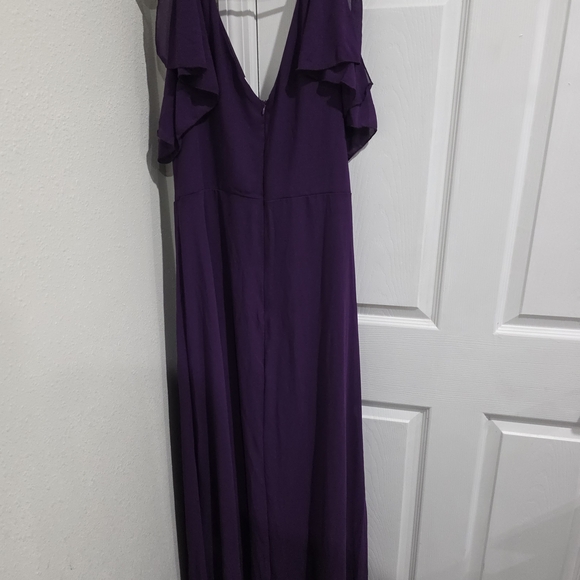 Elegant Deep Purple Maxi Dress - Picture 5 of 6